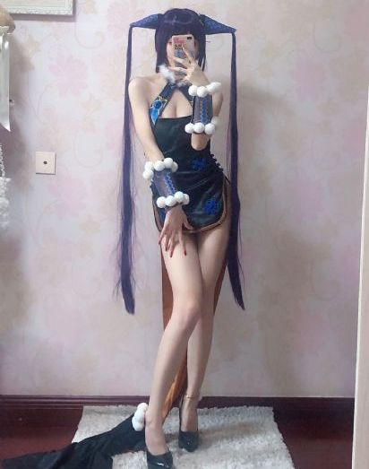 大白兔在衣服里面抖来抖去_HD在线播放