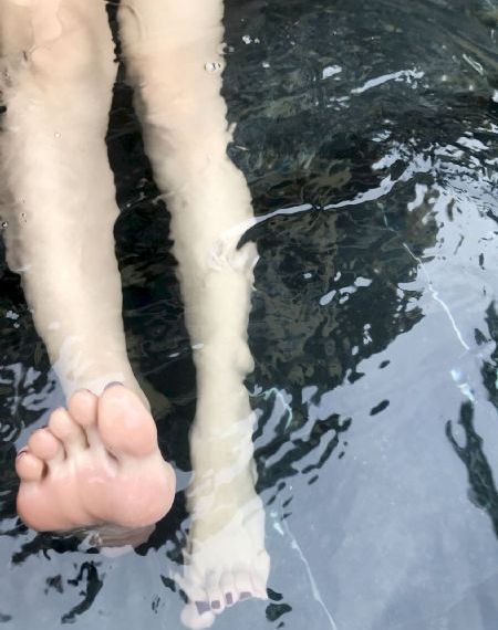 9色porny自拍视频一区二区_高清日韩免费观看