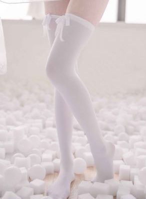 草大逼网视频_完整无删减版