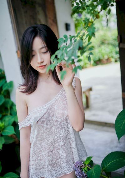女人自己扒荫道口自慰_DVD免费全集观看