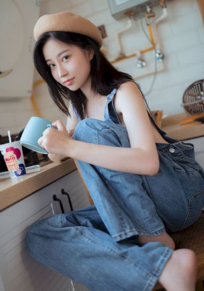 超碰人人艹_超清HD高清在线观看