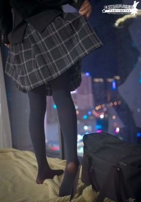 美女赤裸午夜免费观看网站_BD英语电影在线观看
