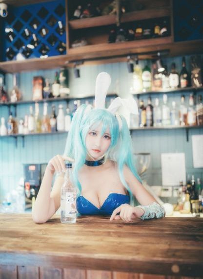 办公室吮奶_720手机在线看