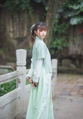 中文字幕无码日韩精品_国产剧电影完整版