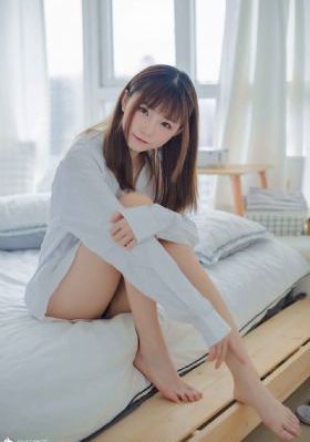 亚洲综合一二三四人色88_BD电影完整版