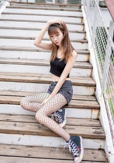 国产扣逼视频_免费国语在线观看