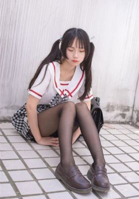 被触手怪调教入侵_BD英语高清在线观看