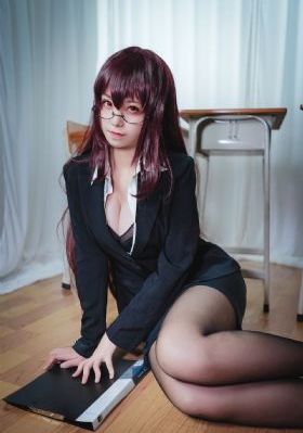 她在丈夫面前被人甩了电影_高清在线播放