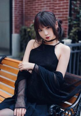 桃色午夜日韩在线三区精品_DVD在线观看