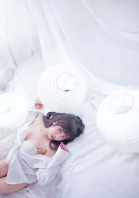 亚洲明星精品色综合合成p图_720完整视频观看