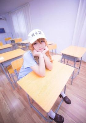 两个人的视频日本在线观看完整版_超清在线观看完整版